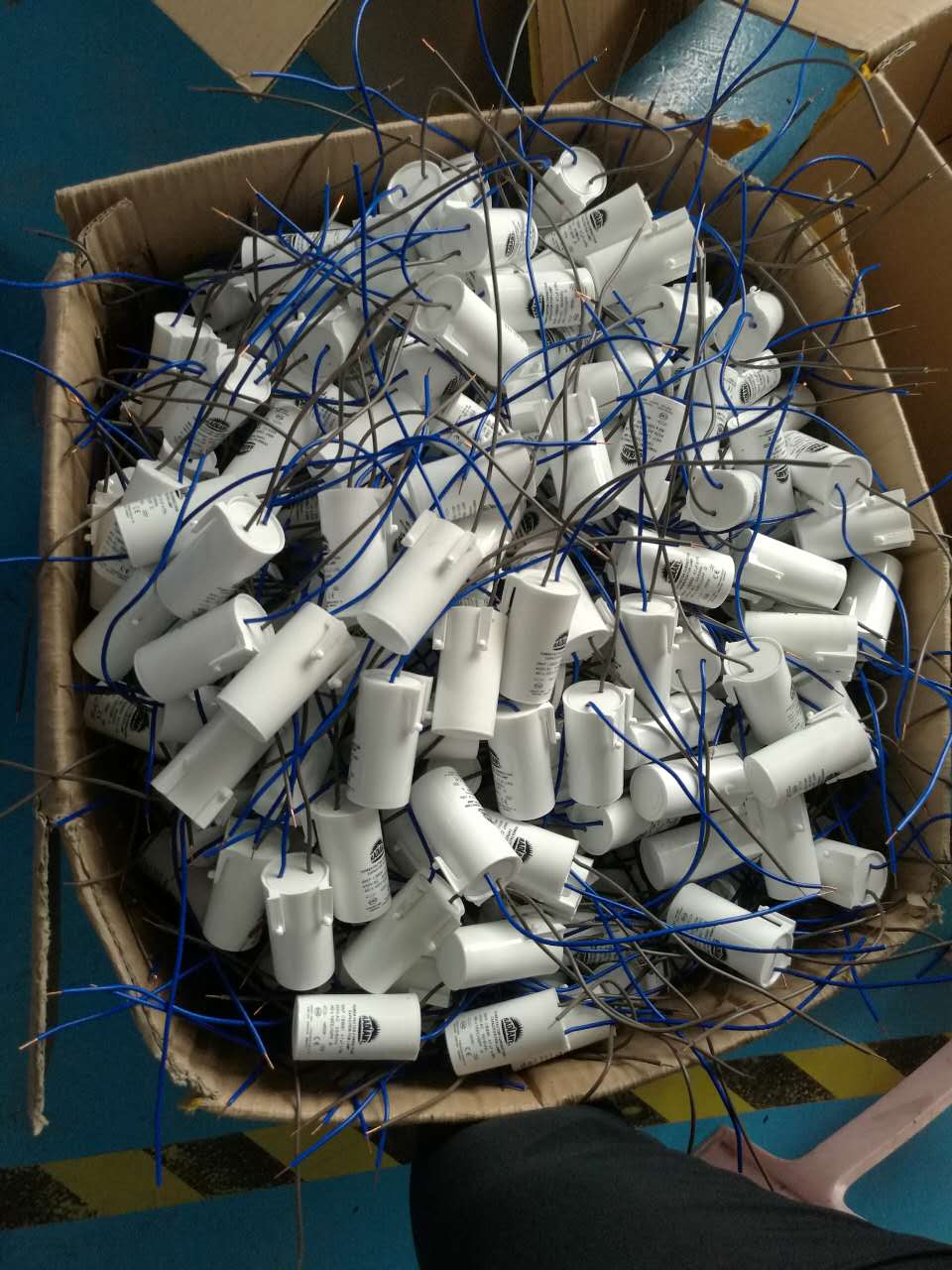 電容器工廠-電容量產(chǎn)階段 電容器工廠-電容量產(chǎn)階段